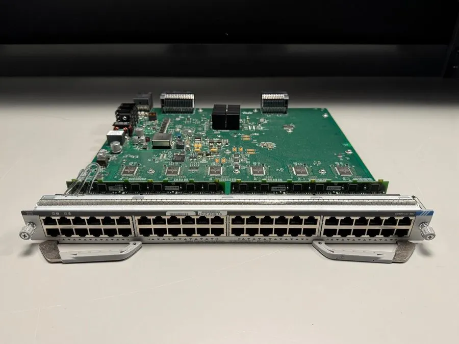 Коммутатор Cisco C9400-LC-48U