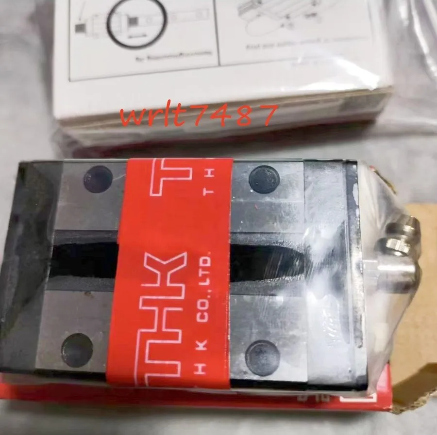 Линейная направляющая THK SSR20XW1SS linear guide slider