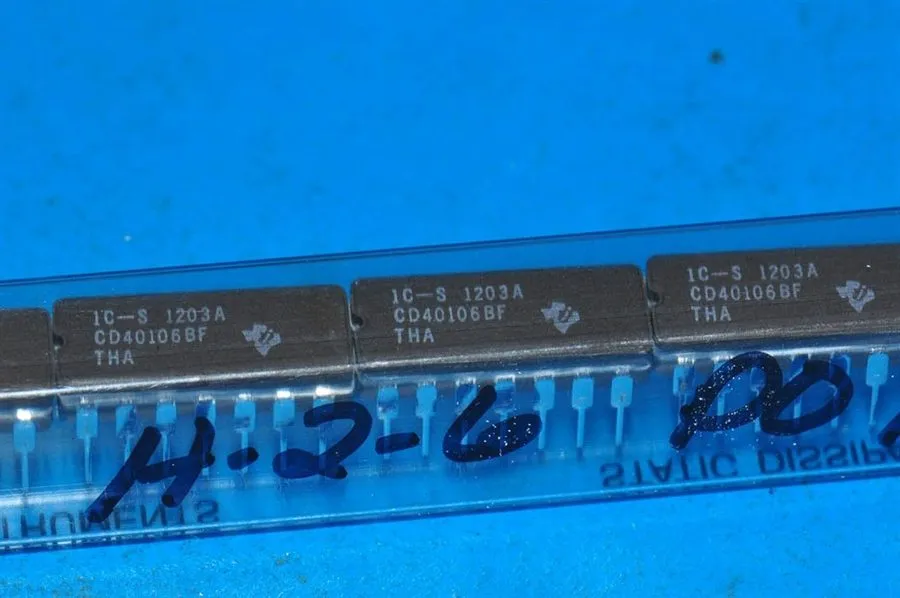 Микросхема CD40106BF TEXAS INSTRUMENTS IC Logic — фото лота 2