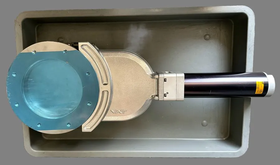 Клапан VAT 12144-PA24-AGT1/0176 12.1 Vacuum Gate Valve W/ Actuator A082400501 A- — фото лота 1
