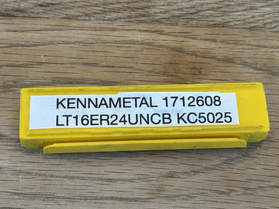 Режущий инструмент (1 Insert) Kennametal LT16ER24UNCB KC5025 Laydown Threading I