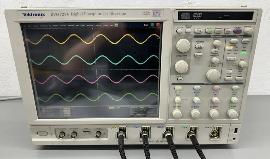 Осциллограф Tektronix DPO7254 Digita/l Phosphor Oscilloscope, 40GS/s 2.5GHz 4CH