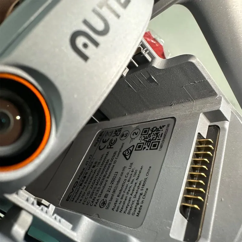 Дрон Autel EVO Max 4T 8K Enterprise Drone Thermal 10x Optical Zoom 100% — фото лота 3