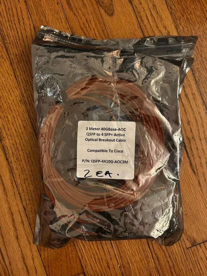 Кабель Mellanox QSFP+ to QSFP+ Active Optical Cable 20 Meters Compatible 40GBase