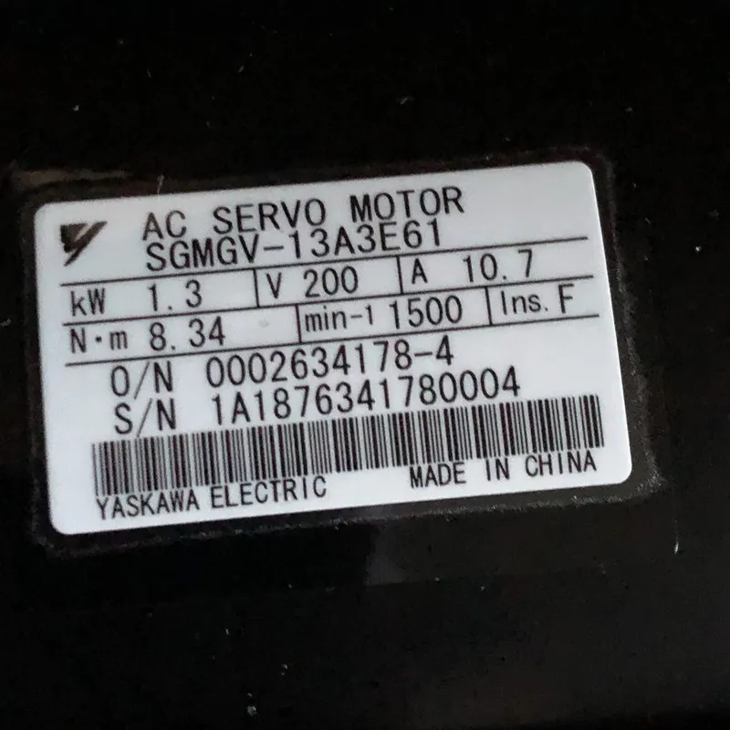 Серводвигатель Yaskawa SGMGV-30A3A61 AC Servo Motor ENC: UTTAH-B20FL