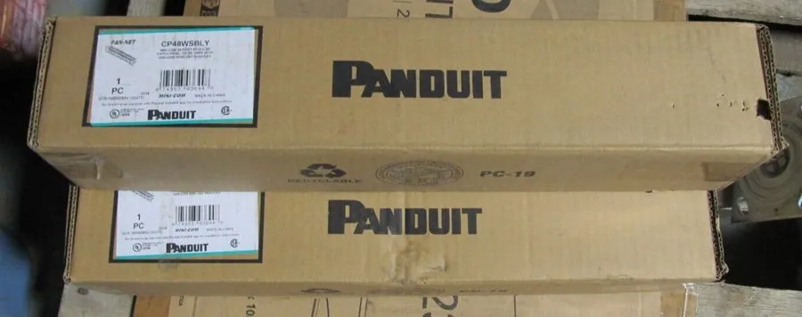 Патч-панель Panduit CP48WSBLY 2U 48-Port Mini-Com Keystone Patch Panel w/ Strain