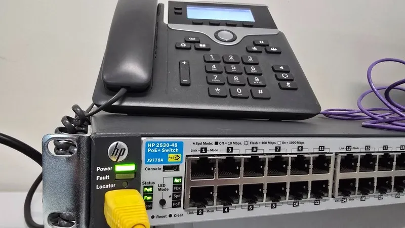 Коммутатор Aruba 2530 J9778A 48-Port PoE+ 10/100 Ethernet Switch