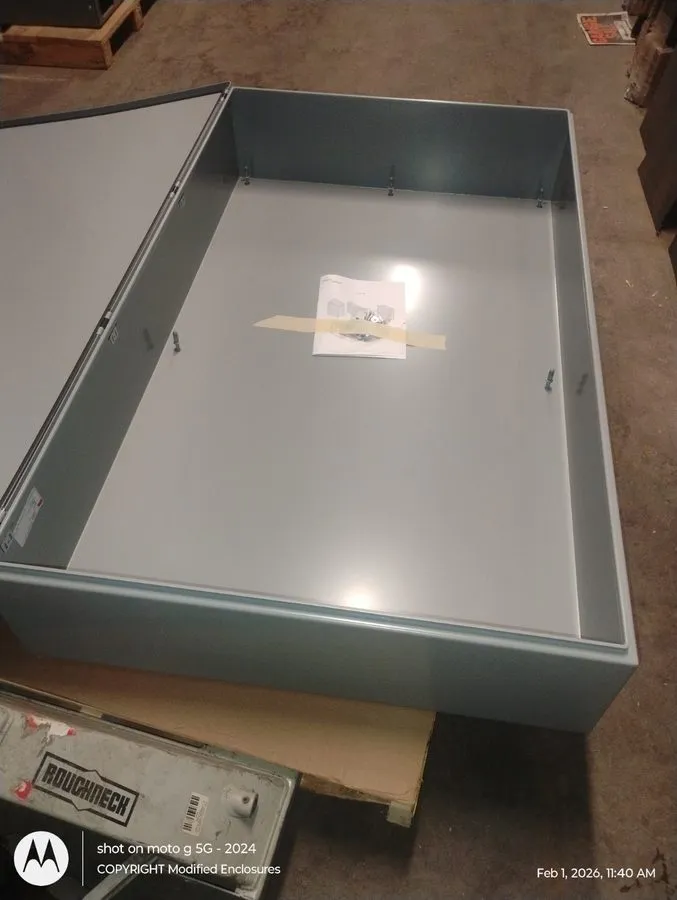 Монтажный шкаф Hoffman CSD603610 Gray Steel Enclosure 60" X 36" X 10" — фото лота 1