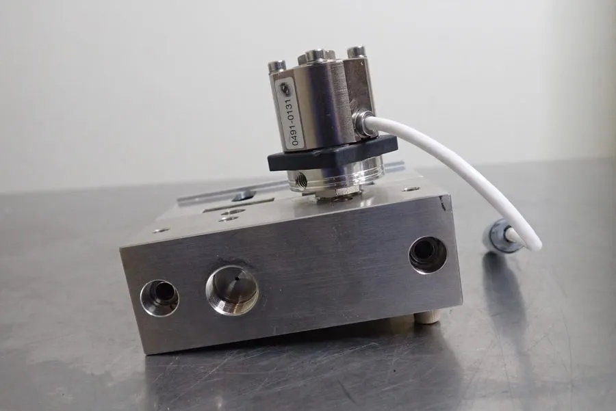 Хроматограф Agilent 1100/1200/1260 HPLC Active Inlet Valve (G1312-60025)
