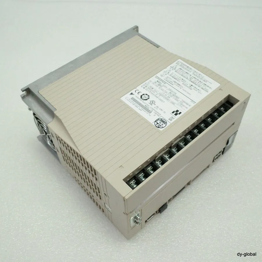 Сервопривод YASKAWA SIGMA5 Series SGDV-200A15A SERVOPACK 3kW Good DRV-I-2501=6B2
