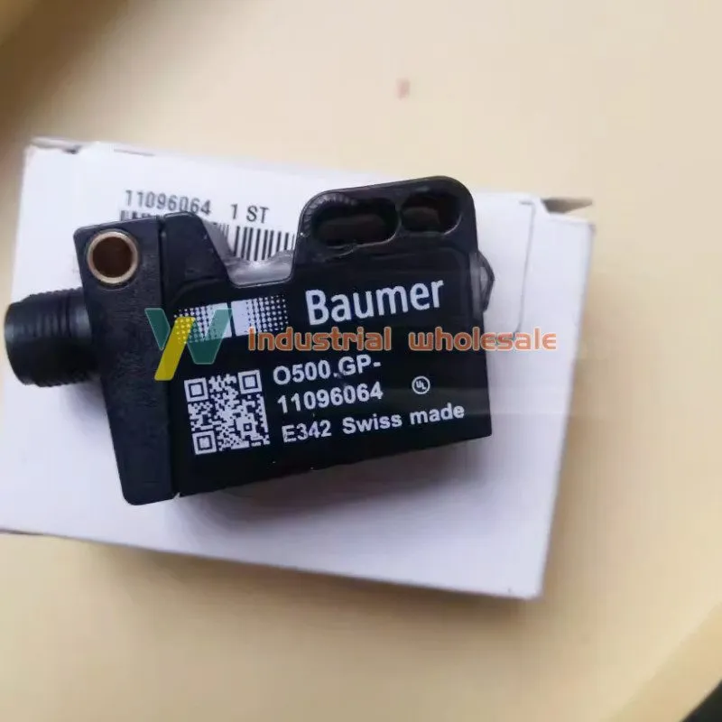 Фотоэлектрический датчик BAUMER O500.GP-11096064 Photoelectric Sensor