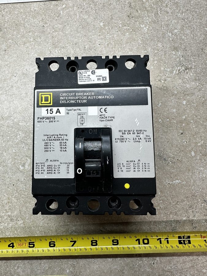 Автоматический выключатель Square D FHP36015 15 Amp 3 Pole 600 volt 25kA@480v Ci — фото лота 1