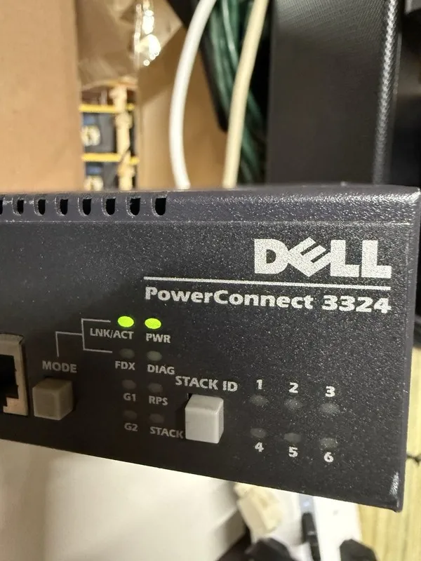 Коммутатор Dell PowerConnect 3324 24-port Managed Ethernet Switch Power Cord
