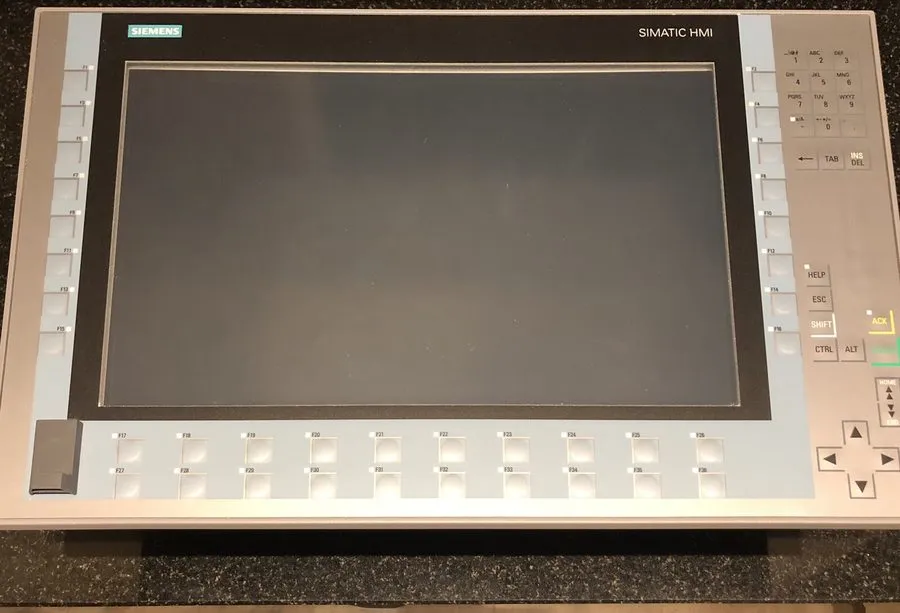 Промышленный компьютер Siemens 6AV7240-1CB16-0NA2 SIMATIC IPC 477D, 15" TOUCH/KE — фото лота 1