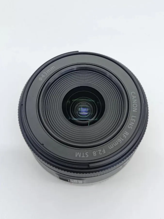 Объектив Canon RF16mm F2.8 STM Vlogging Fast Autofocus Compact Ultra Wide Angle  — фото лота 2