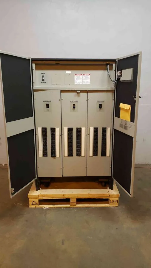 Блок розеток PDU Liebert PDU PPA125C 480x208v Power Distribution (SKU: 101064) — фото лота 1
