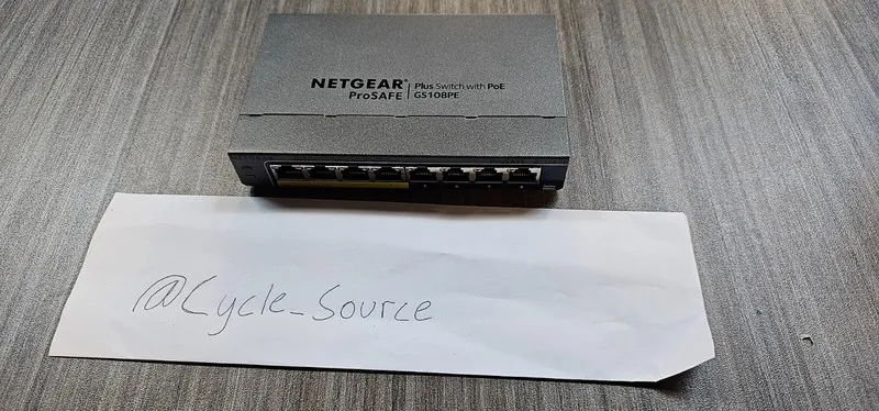 Коммутатор NETGEAR ProSafe Easy Smart Managed Switch GS108PE300NAS