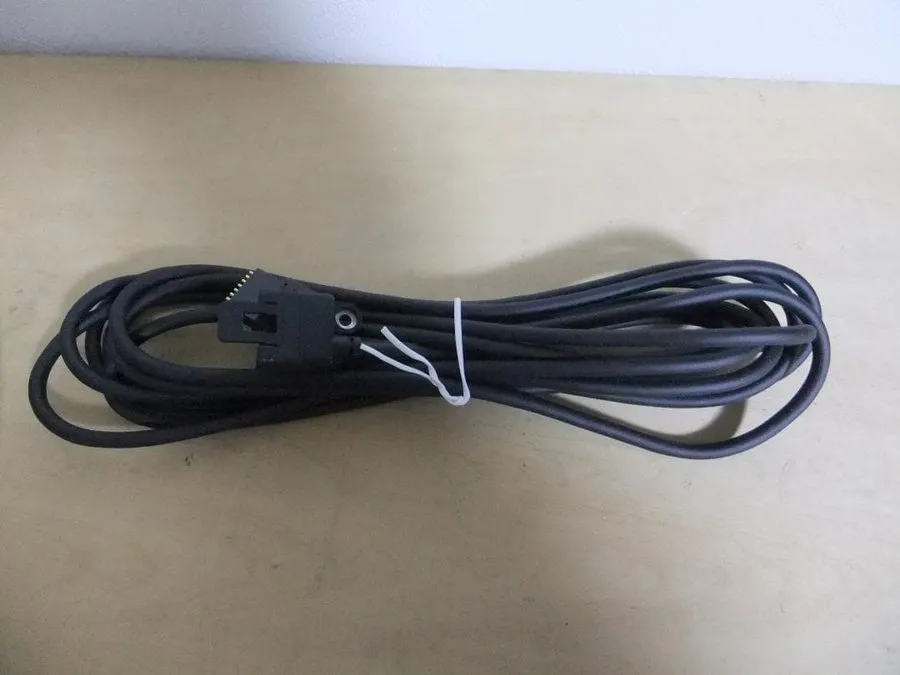 Радиостанция ICOM OPC-581 Separation Cable AND MB-63 mounting bracket