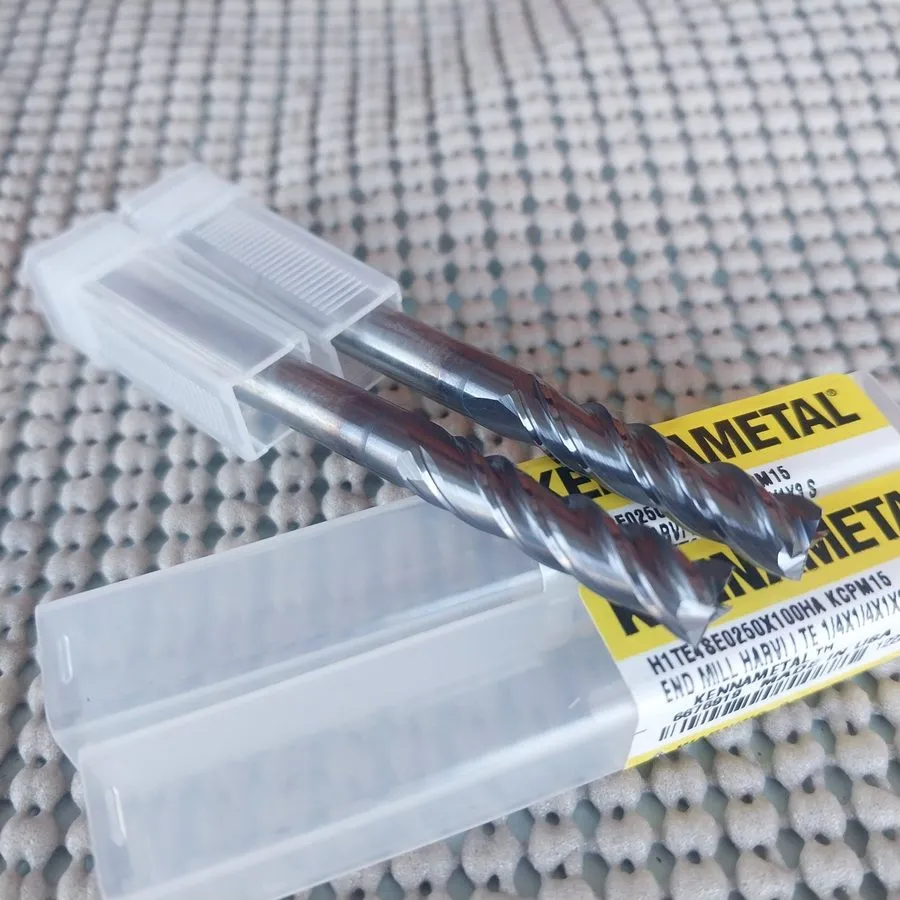Режущий инструмент Kennametal 7/16 X 9/16 .018 Altin KCPM15 3 FL Carbide CR End 