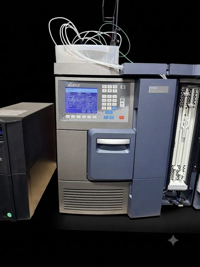 Хроматограф Waters e2695 Alliance HPLC System w/ 2489 UV/Vis & 2414 RI Detectors — фото лота 1