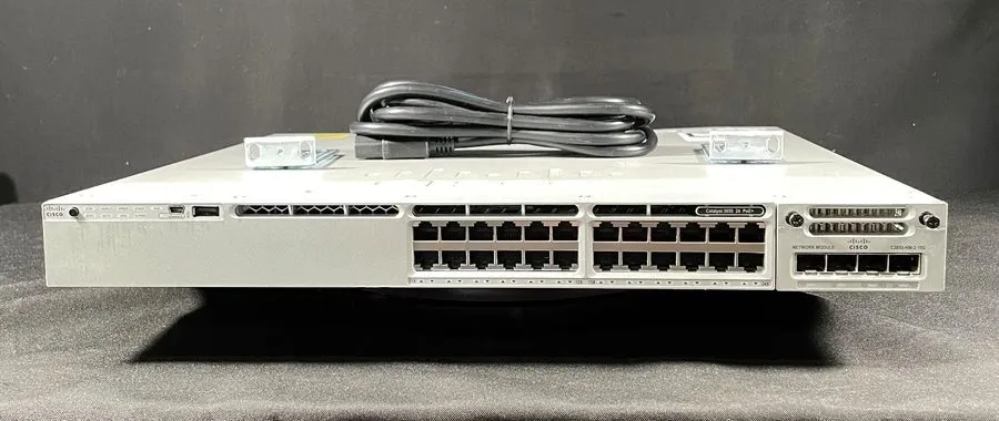 Коммутатор WS-C3850-24T-E