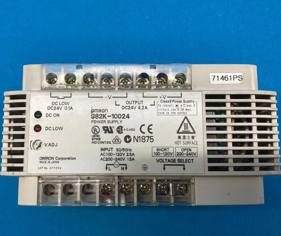 Блок питания Omron S82K S82K-10024 Switching Power Supply 24VDC 4.2A 100W DIN Ra
