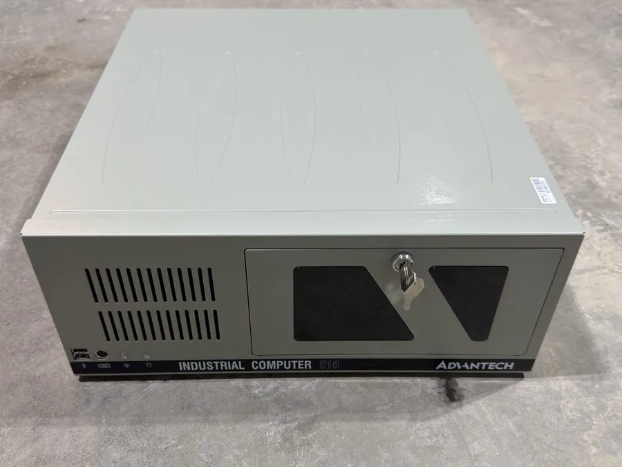 IIoT-устройство ADVANTECH Industrial Personal Computer IPC-610H PCA-6010VG — фото лота 1