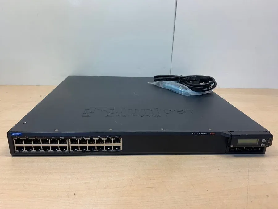 Коммутатор Juniper Networks EX3200-24T 24 Port Gigabit 8 POE 4 SFP Switch
