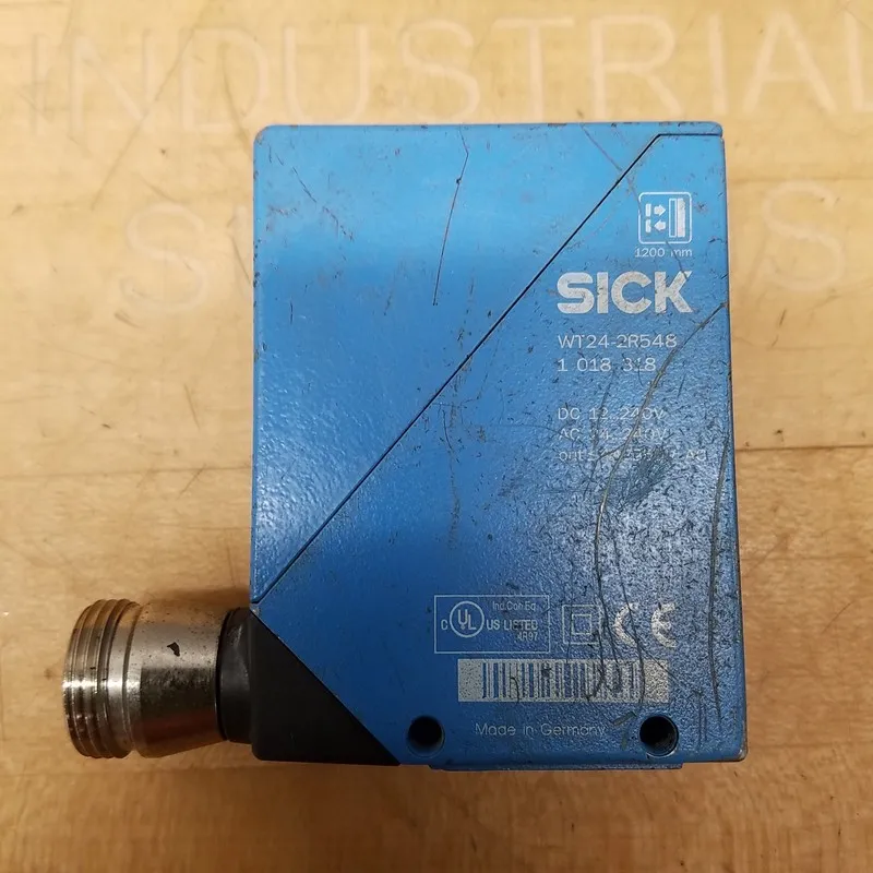 Датчик приближения SICK WT24-2R548 Proximity Sensor Photoelectric 1 018 318