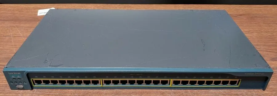 Коммутатор Cisco Catalyst 2950 Series (WS-C2950-24) External Switch w/ 24 Ports
