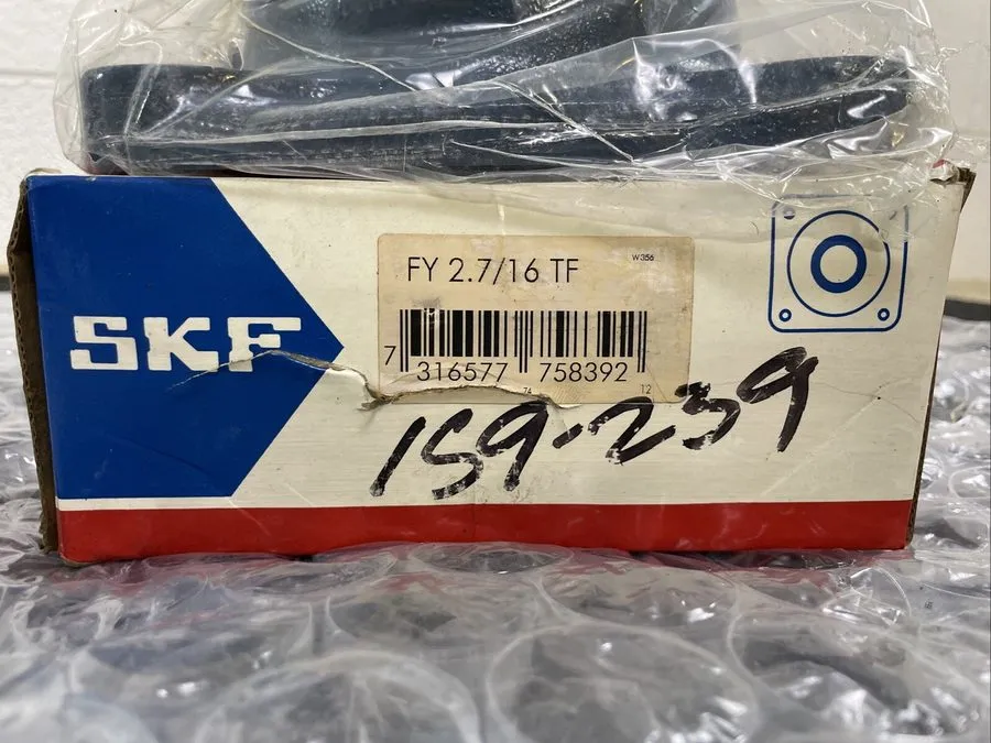 Подшипник SKF YAR212-207 2F Ball Bearing Flange Unit — фото лота 1