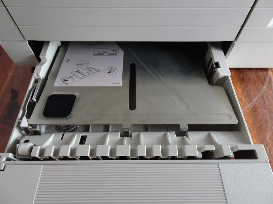 Лазерный принтер HP LaserJet 4 C2001A Laser Printer PostScript w/JetDirect, Tone