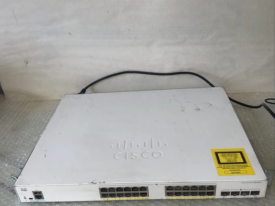 Коммутатор Cisco Refresh CBS350-24FP-4G 24 Port Gigabit PoE Managed Switch