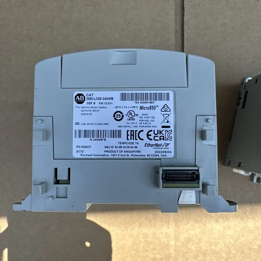 ПЛК Allen-Bradley 2080-LC50-24AWB Micro850 24 I/O EtherNet/IP Controller