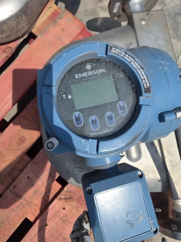 Расходомер Micro Motion F200S418C2BAEZZZZ Coriolis Mass Flow Meter w/ 5700R12ABA