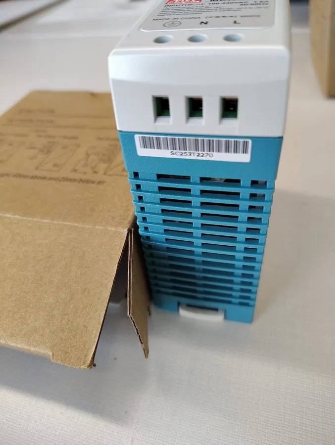 Блок питания Mean Well MDR-60-5 DIN Rail Power Supply 5V 10A 50W 100-240VAC Inpu — фото лота 1