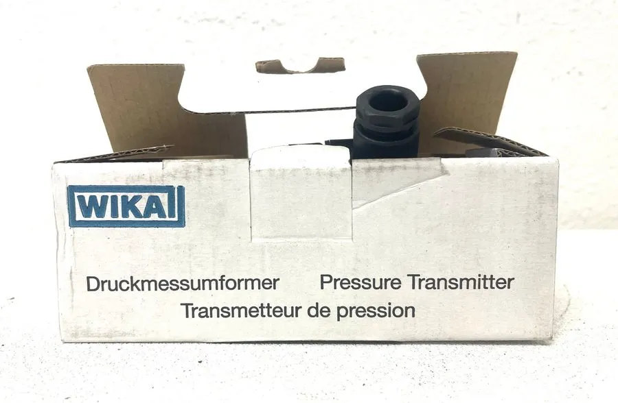 Датчик давления WIKA 9013466 Pressure Transmitter 1…0 BAR