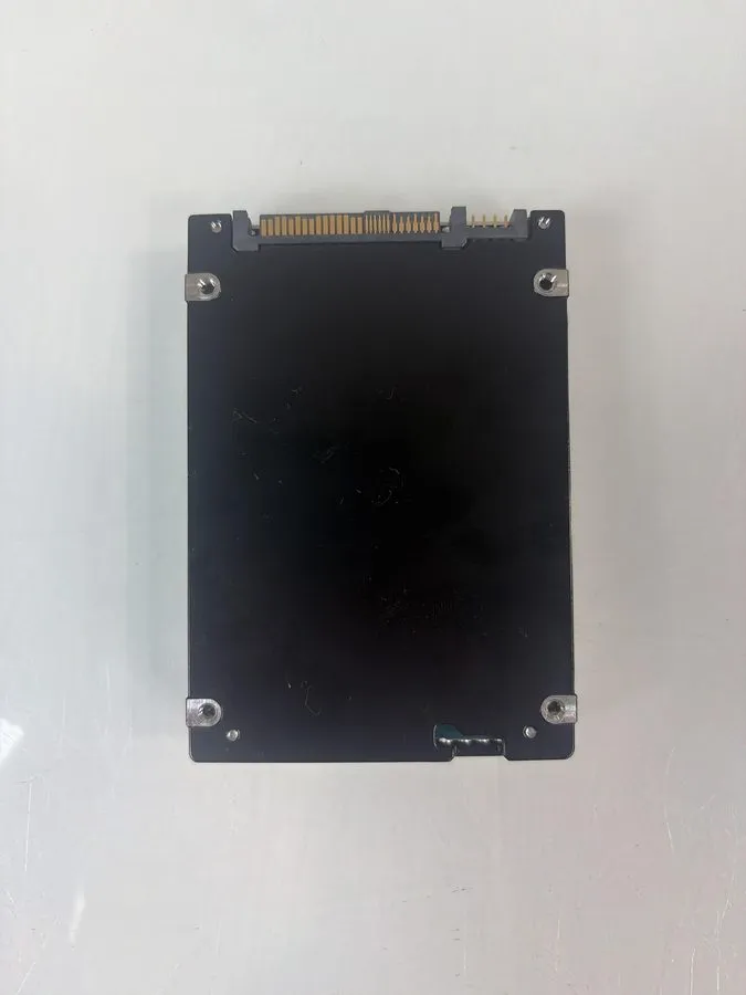 SSD-накопитель KIOXIA KCM6XRUL3T84 3.84TB Kioxia CM6-R SDFHS84GEB02T PCIe 4.0 U.