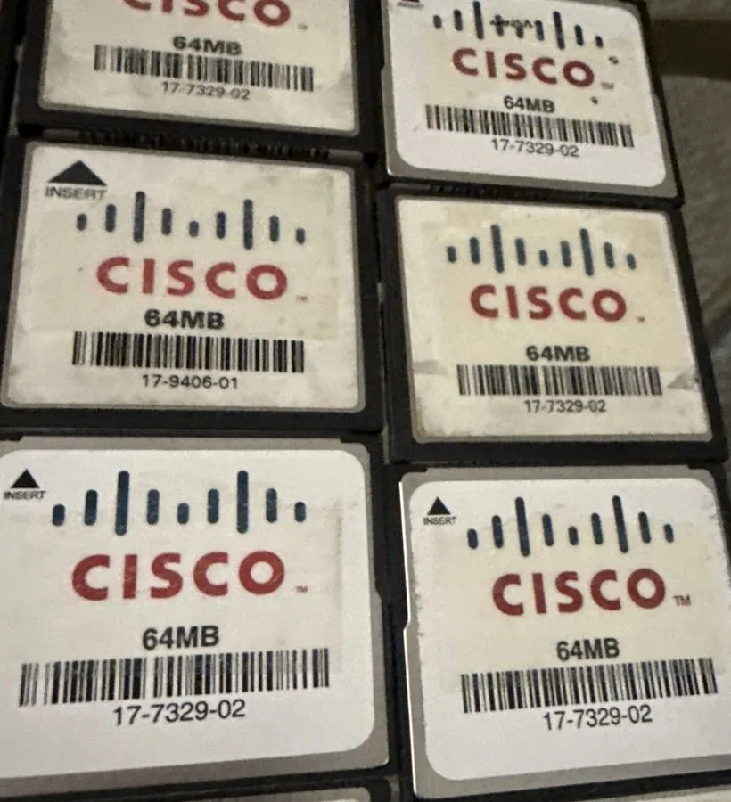 Маршрутизатор Lot 17 Mixed CISCO 64MB COMPACT FLASH CCE064MCGS1MB01H PN 16-2647- — фото лота 1