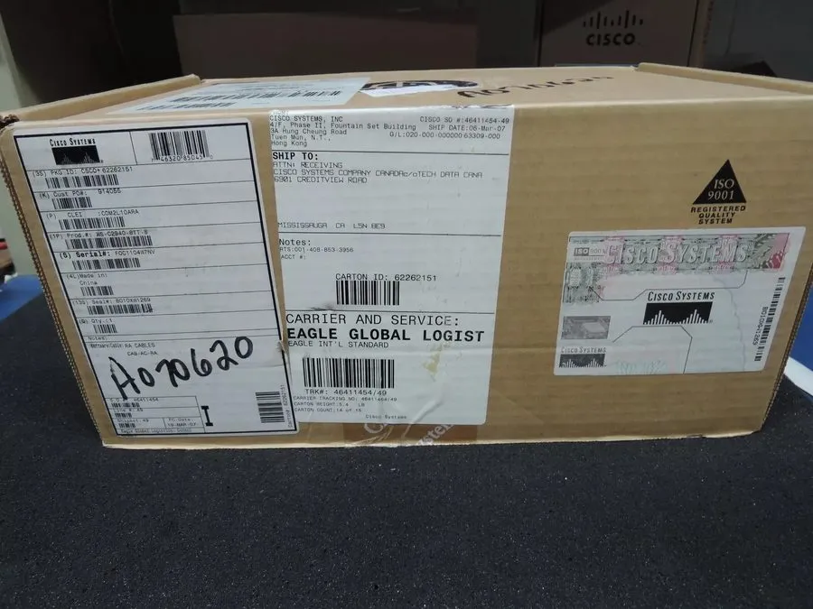 Коммутатор Cisco WS-C2940-8TT-S 8 port switch