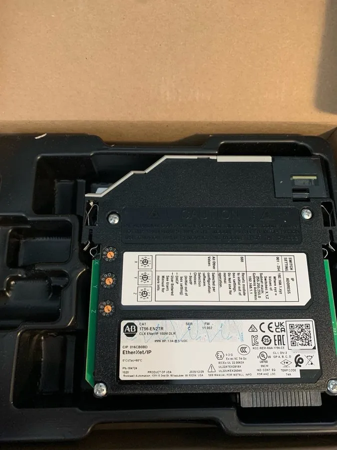 Коммуникационный модуль Allen-Bradley 1756-EN2TR Series C CLX ENet/IP 100M DLR M