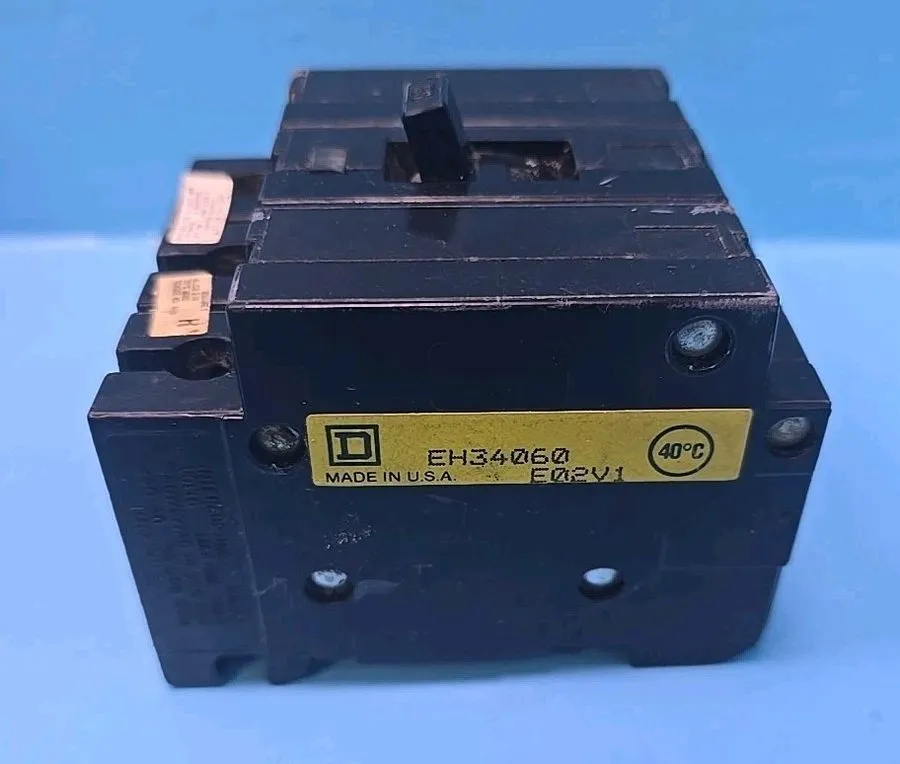 Автоматический выключатель Square D EH34060 60A 3Pole 480V Circuit Breaker — фото лота 1