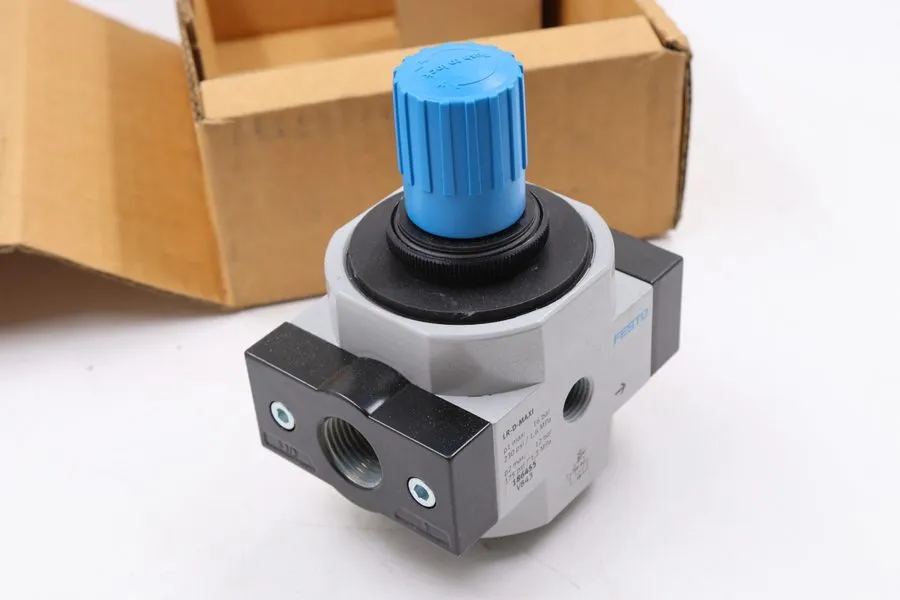 Трубопроводная арматура One Festo 186455 LR-1/2-D-MAXI Pressure Regulator