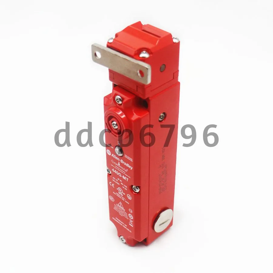 Реле безопасности 440G-MT47047 Allen-Bradley Guardmaster 440G-MT Guardlock Switc