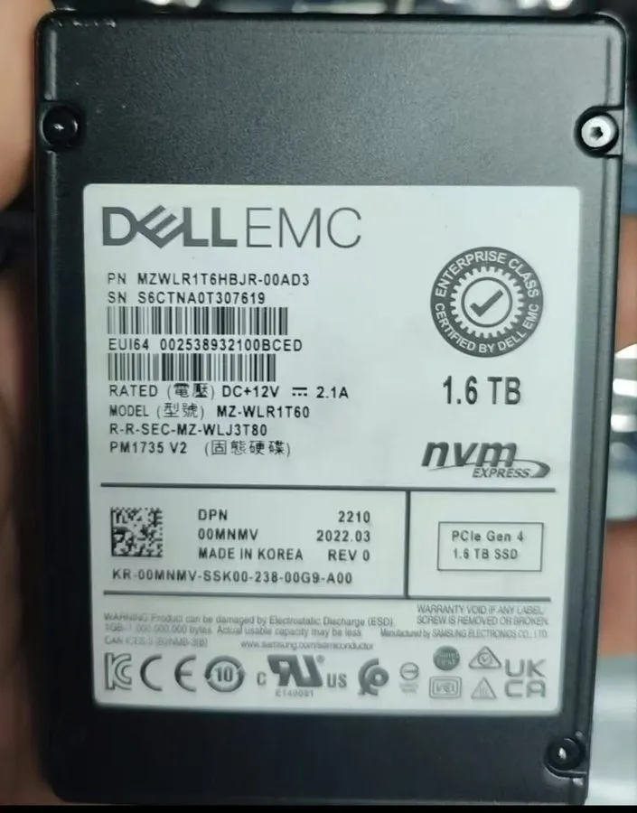 SSD-накопитель Samsung PM1735 1.6TB DELL SSD 2.5" U.2 NVMe PCIE MZ-WLR1T60 MZWLR