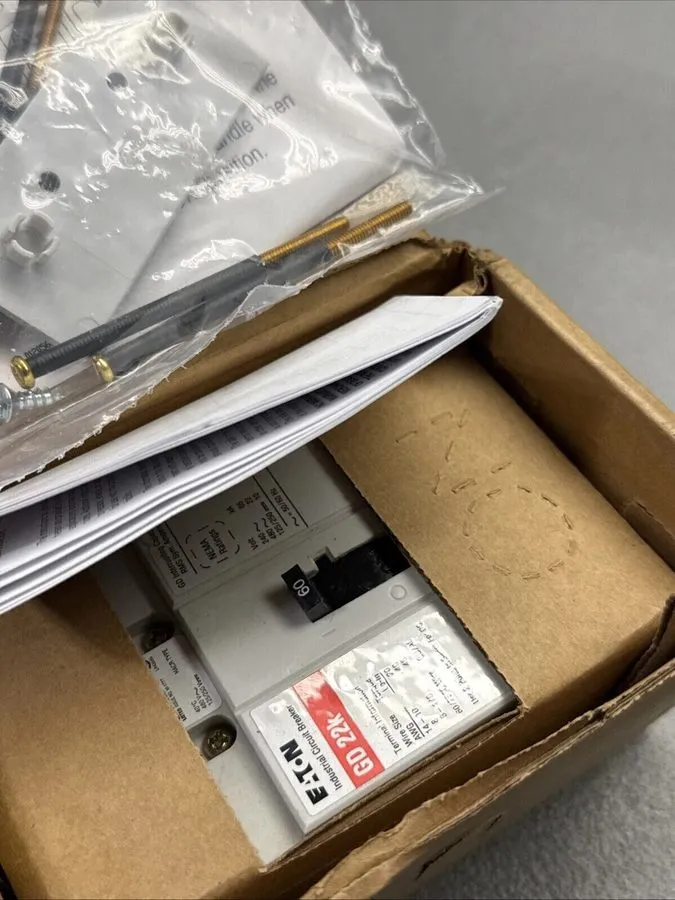Автоматический выключатель CUTLER HAMMER GD3060 CIRCUIT BREAKER 60A 3P 480V THER
