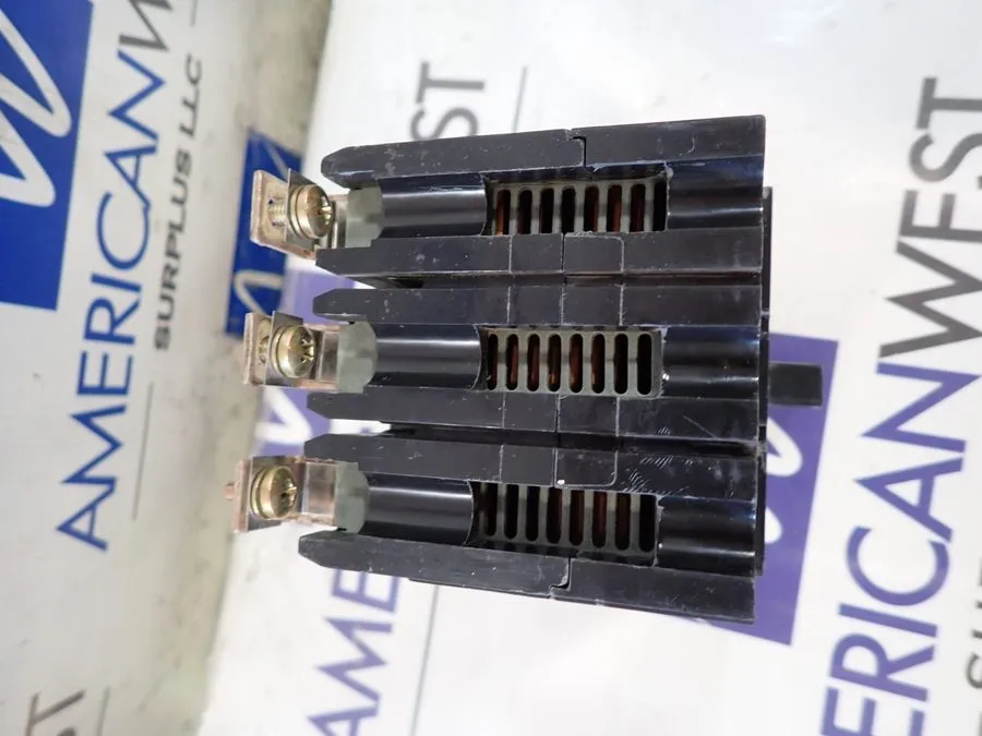 Автоматический выключатель GE TEY330 30A 3-Pole 480V Type TEY Circuit Breaker HA
