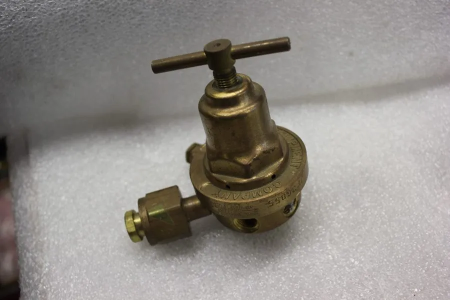 Трубопроводная арматура Victor SR253D Single Stage Medium Duty Carbon Dioxide Ga