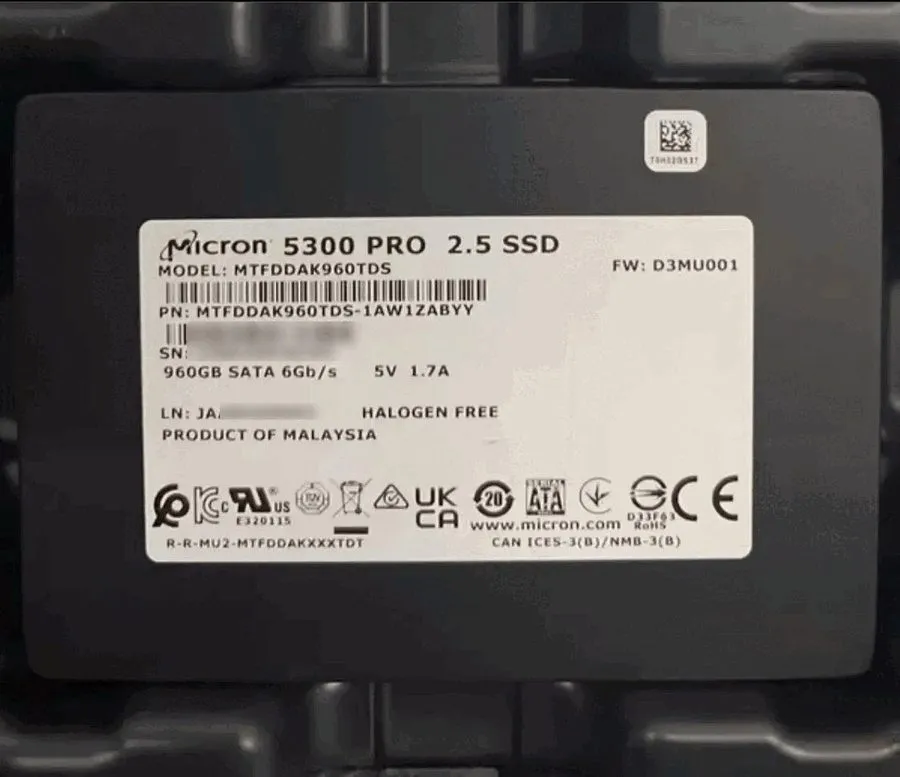 SSD-накопитель Micron 5300 PRO 960GB SATA 6Gbps Intensive RI SSD MTFDDAK960TDS-1