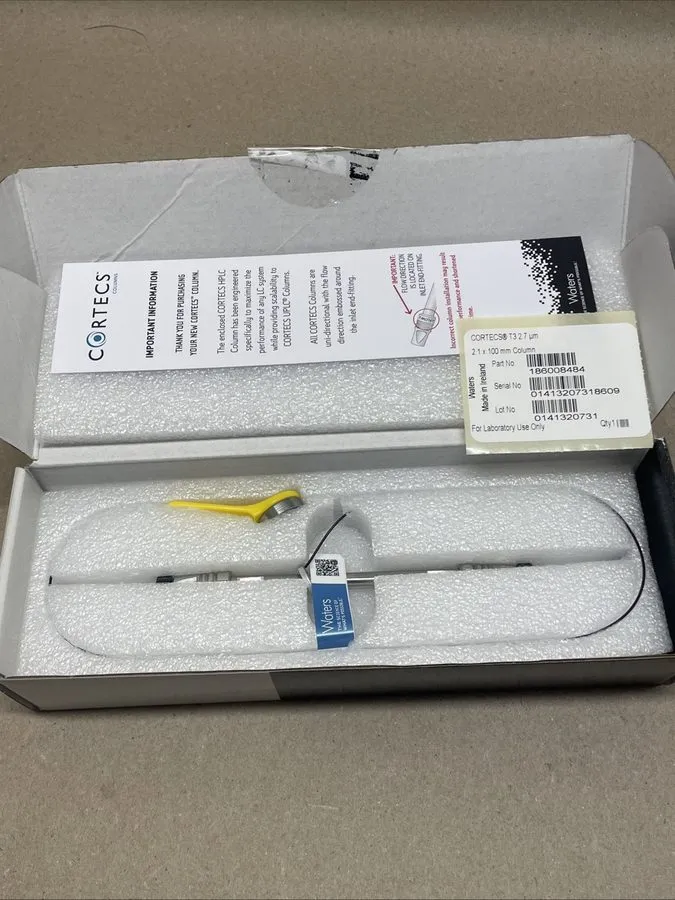 Хроматографическая колонка Waters Cortecs T3 2.7µm 2.1 x 100mm HPLC Column 18600 — фото лота 1